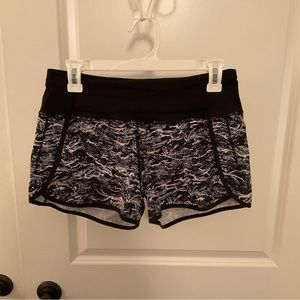 Lululemon 4” Speed Up Short